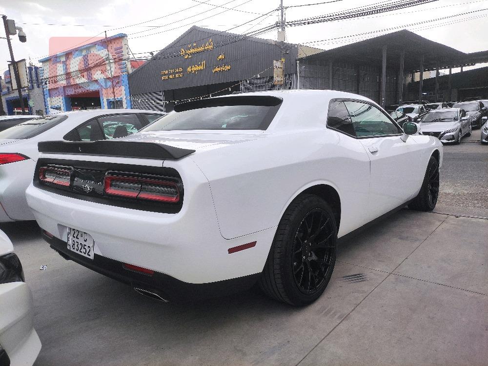 Dodge Challenger